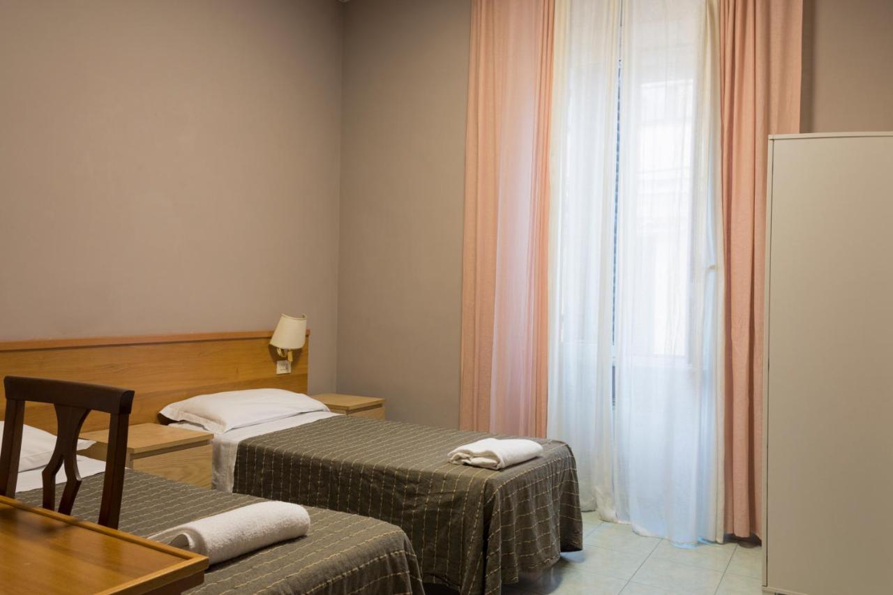 Hoteli Roma Dış mekan fotoğraf